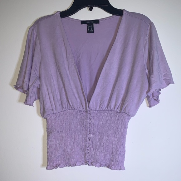 Low v neck lilac blouse with buttons half way up - Picture 5 of 5